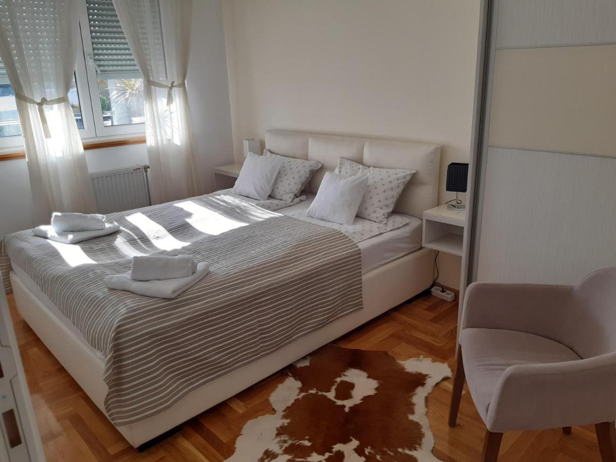 Apartment Rosa Нови-Сад Экстерьер фото